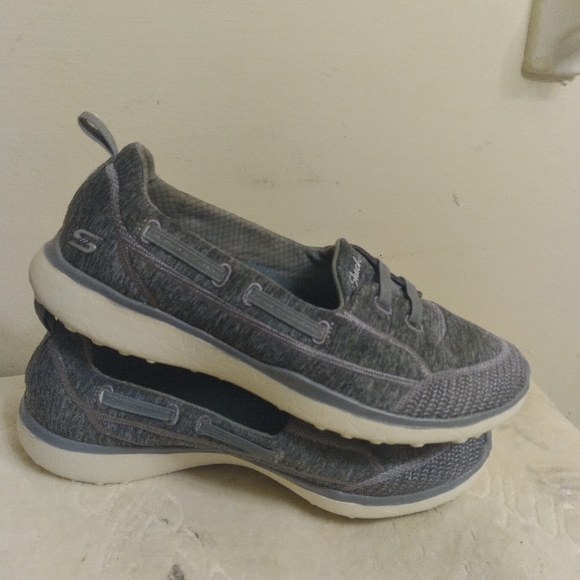Womens SKETCHERS Gray Slip-On  Shoes Size 7.5 - Picture 10 of 16
